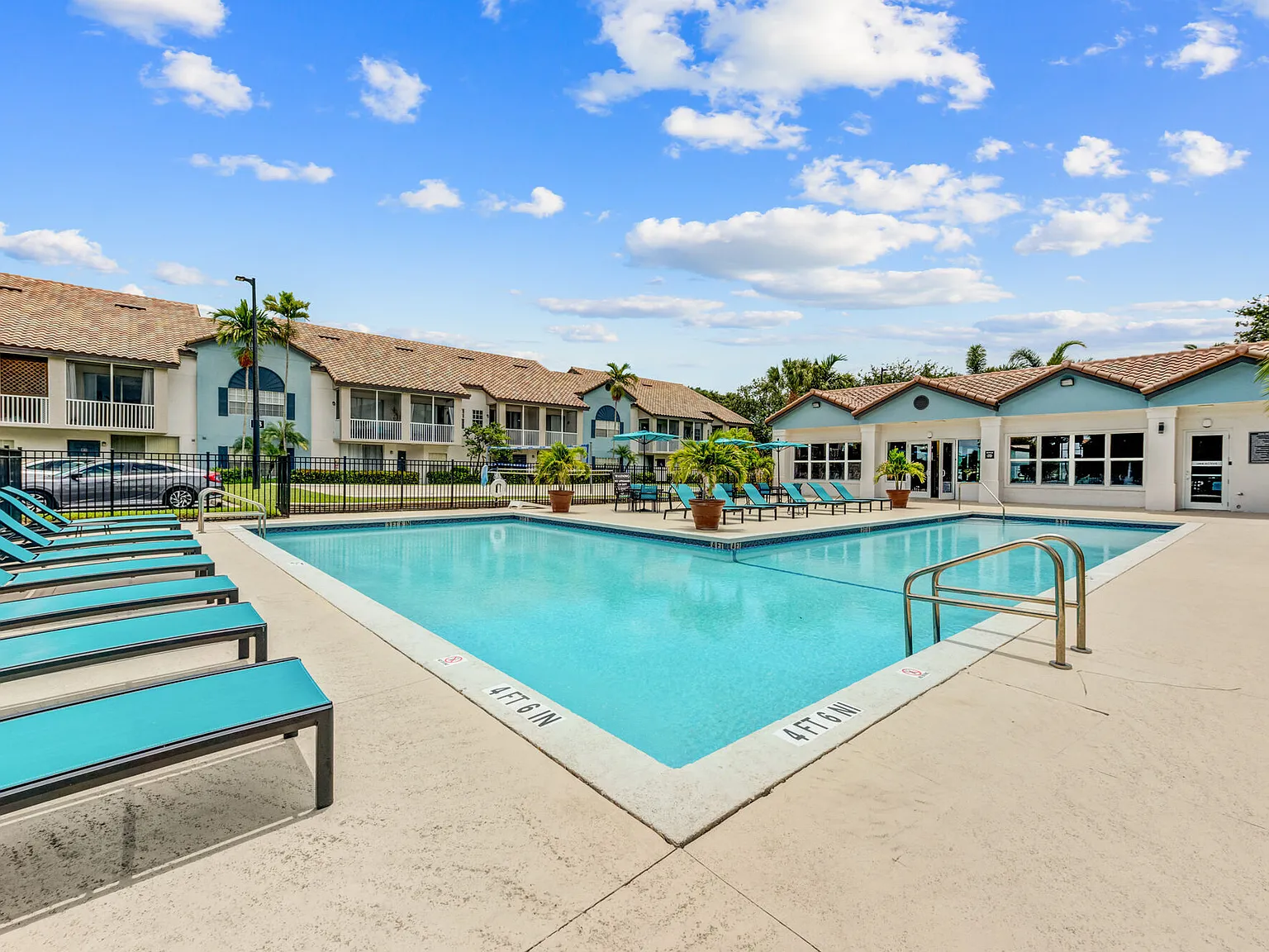 IMT Boynton Beach — Photo 4