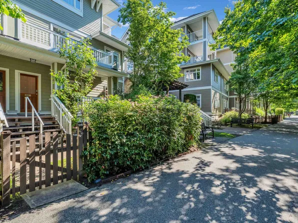 7388 Macpherson Ave #138, Burnaby, BC V5J 0A1