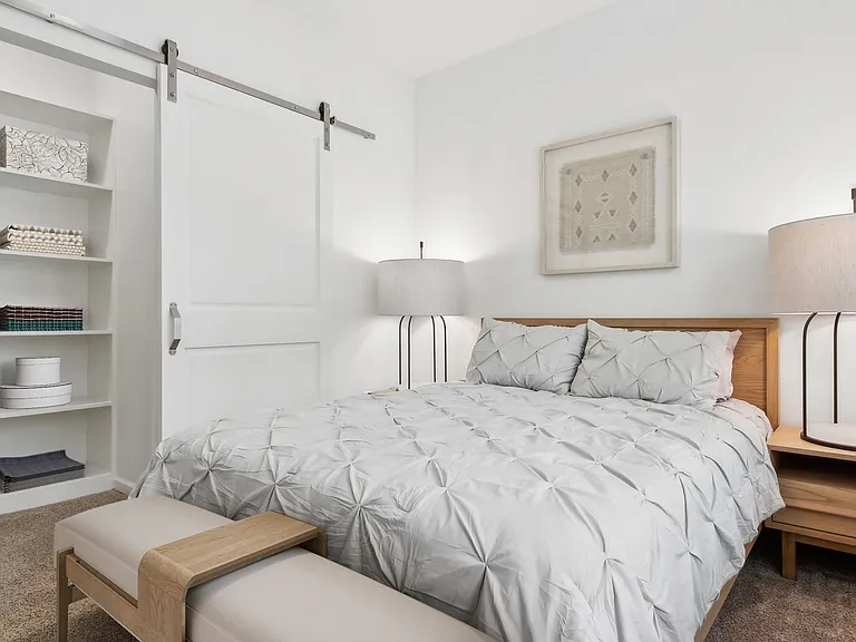Wildwood Luxury Urban Homes — Photo 14
