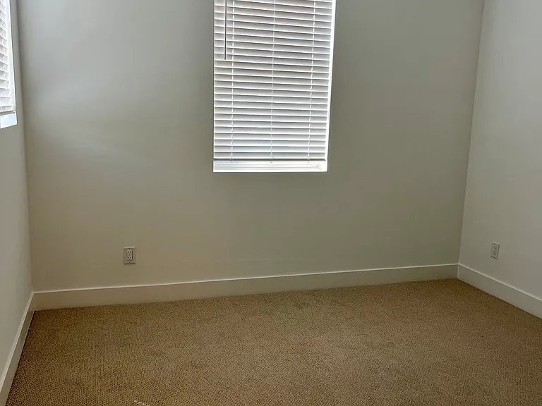 687 Guy Turner Dr — Photo 11