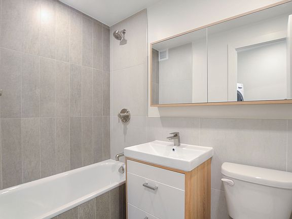 5th image of 60 E 12th St APT 4A