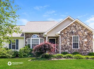 309 Mallard Creek Dr, Graham, NC 27253