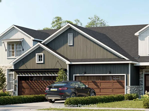 756 Aurora Dr #386, Mechanicsburg, PA 17055