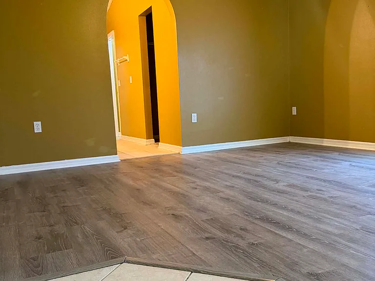 11283 Wyndham Hollow Ln — Photo 17