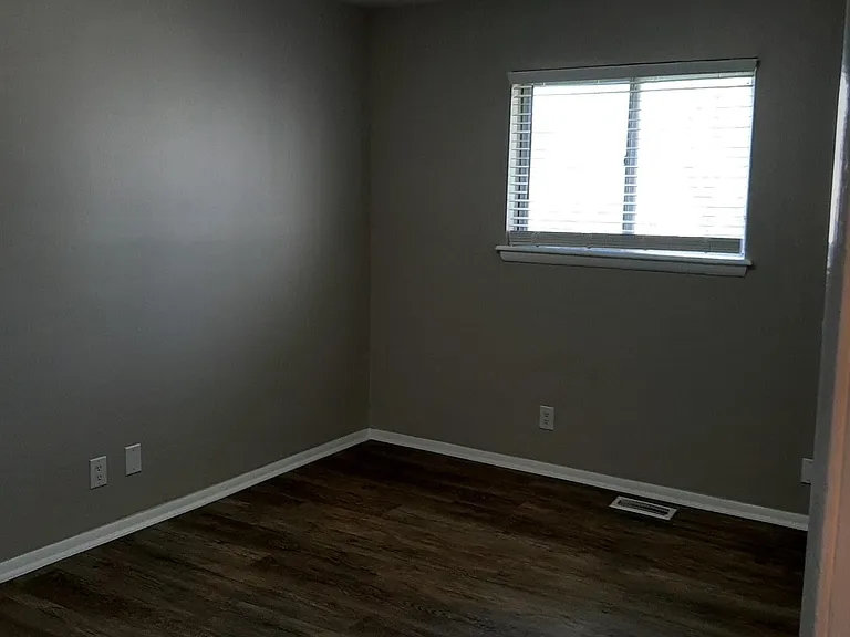 1609 S 110th East Pl — Photo 14