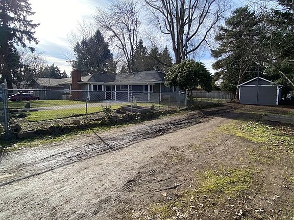 2nd image of 4714 NE 22nd Ave