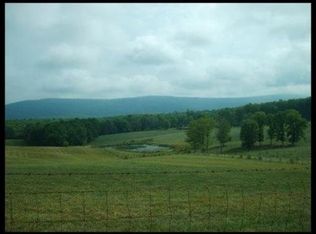 Russell Ridge Rd, Crossville, TN 38555