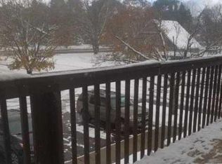 6050 Briarcliff Path APT C, Kalamazoo, MI 49009