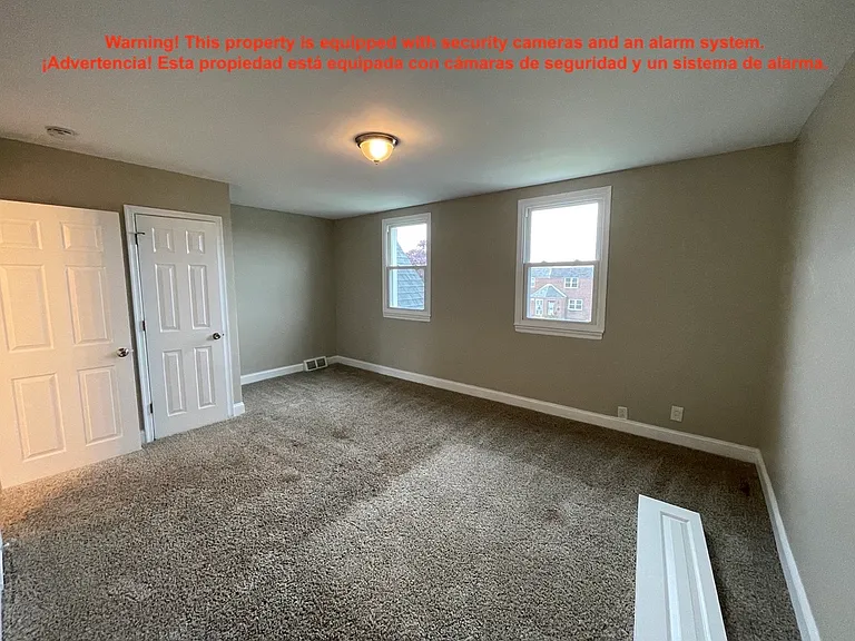 1131 Hellerman St — Photo 20
