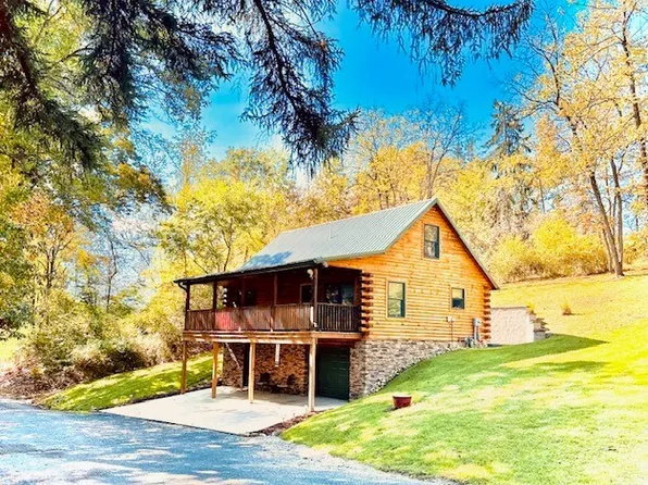 112 Chestnut Ave, Waynesburg, PA 15370