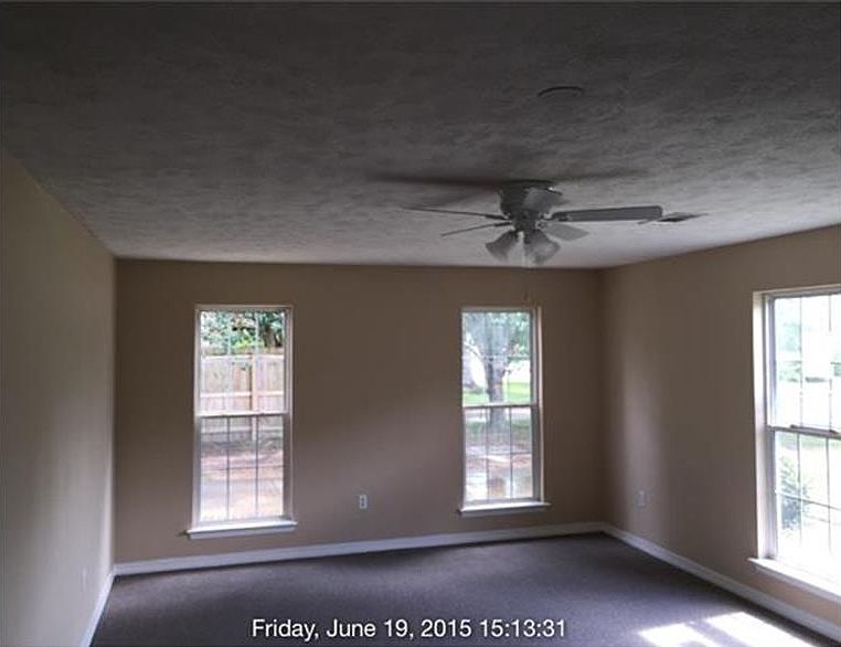 2nd image of 810 S 34th Ave