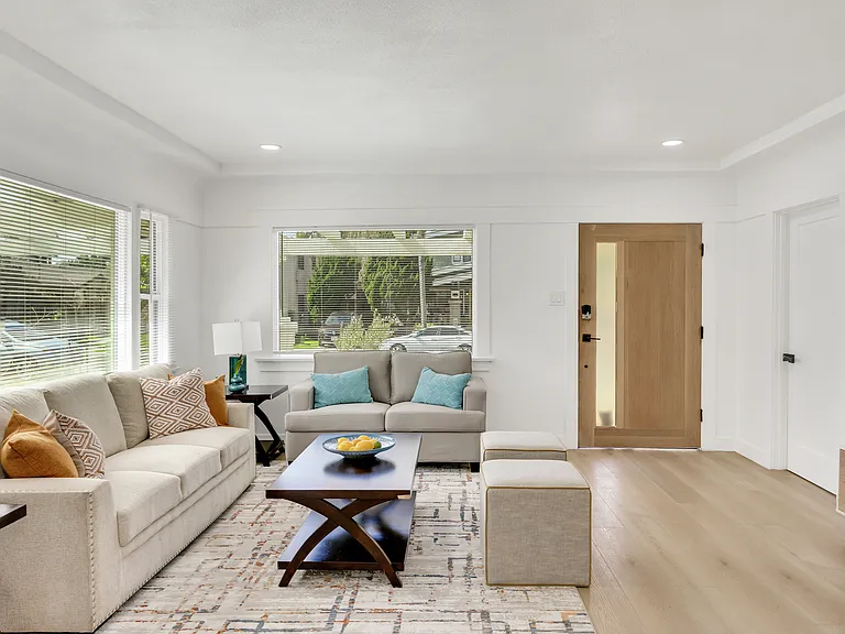 346 Molino Ave — Photo 19