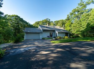 32 Rock Rd, Burlington, CT 06013