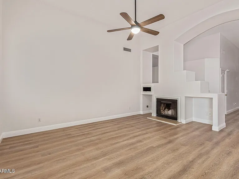 15213 N 55th Way — Photo 13