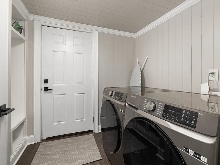 1716 Chapel Hill Rd — Photo 31