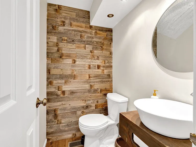 880 Ruskin Dr — Photo 17