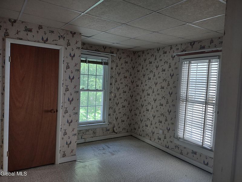 5th image of 38 Highland Terrace