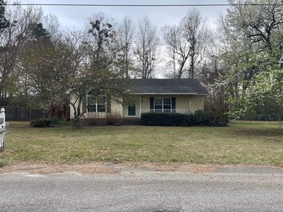 1135 Heriott St, Manning, SC, 29102