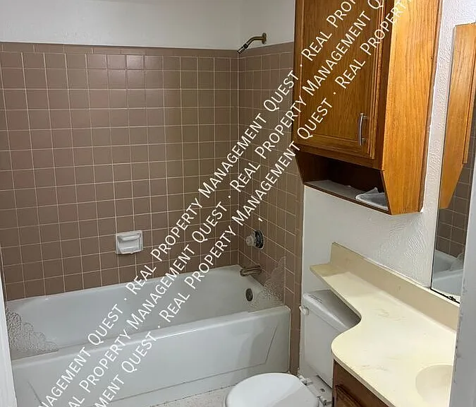 2402 Sunflower Dr — Photo 13
