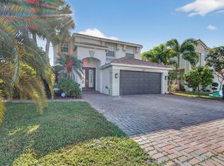 9115 Dupont Pl, Wellington, FL 33414