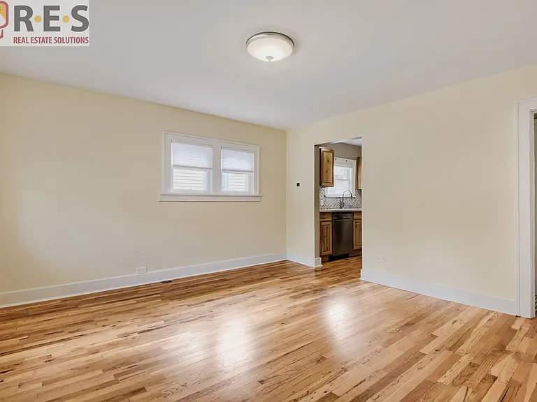 2203 S Humboldt St — Photo 2