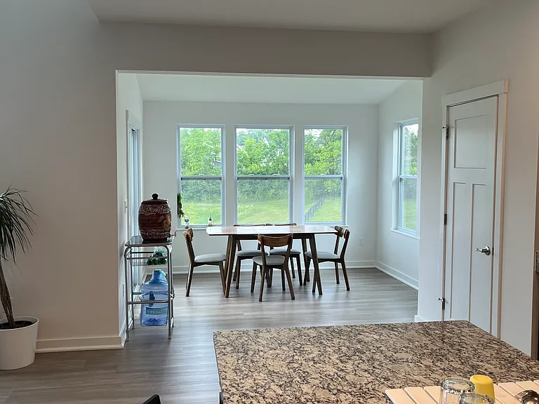 144 Hanford Ln — Photo 29