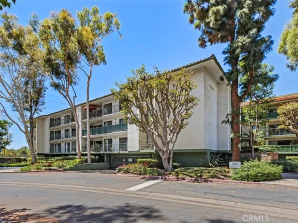 7215 Apricot Dr, Irvine, CA 92618
