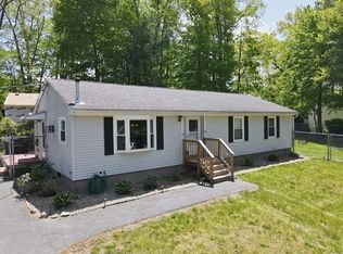 15 4th St, Dracut, MA 01826