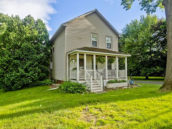 17 Chestnut St, Hatfield, MA 01038 | MLS #73251663 | Zillow