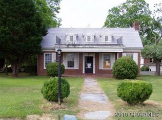 418 NW Railroad St, Robersonville, NC 27871