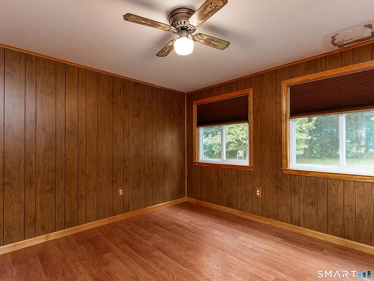 115 Brandegee Ln — Photo 12