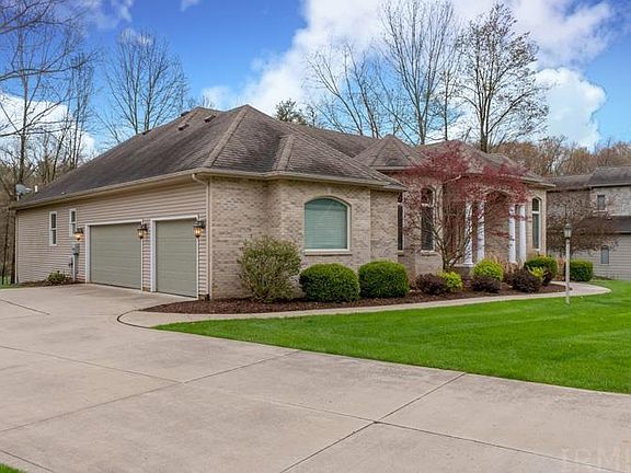 3rd image of 50864 Hawthorne Meadows Dr