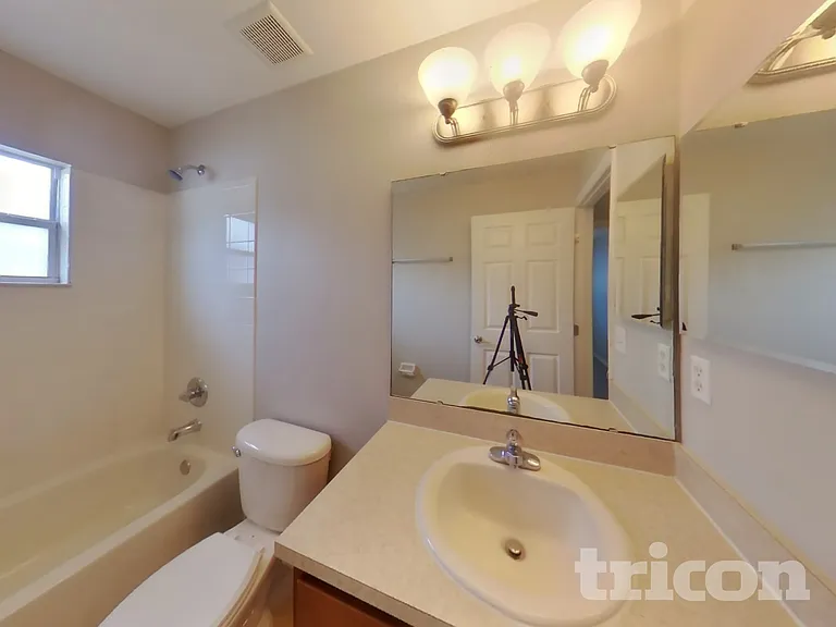 4739 Acorn Dr — Photo 15