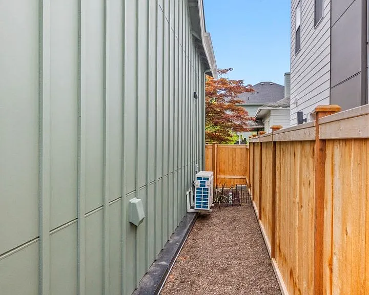 2509 N 42nd St — Photo 27