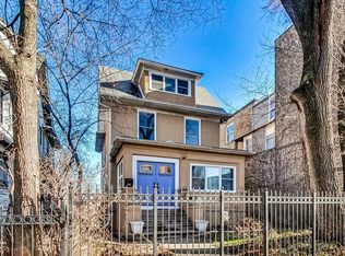 7105 N Ridge Blvd, Chicago, IL 60645