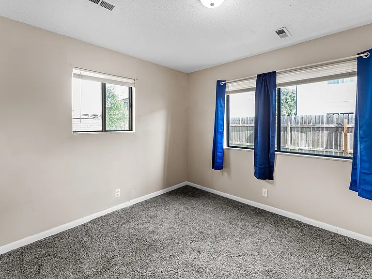 1520 E Fortuna St #4 — Photo 4