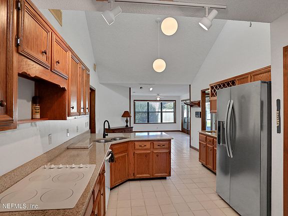 5th image of 4347 ARCH CREEK Drive