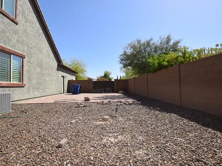 2192 E Coconino Pl — Photo 38