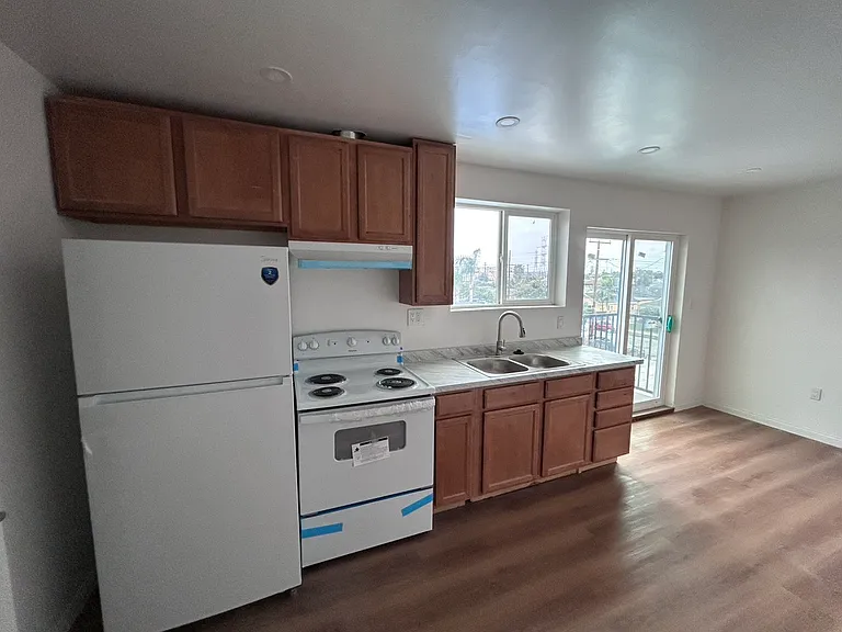 9403 Kalmia St — Photo 16