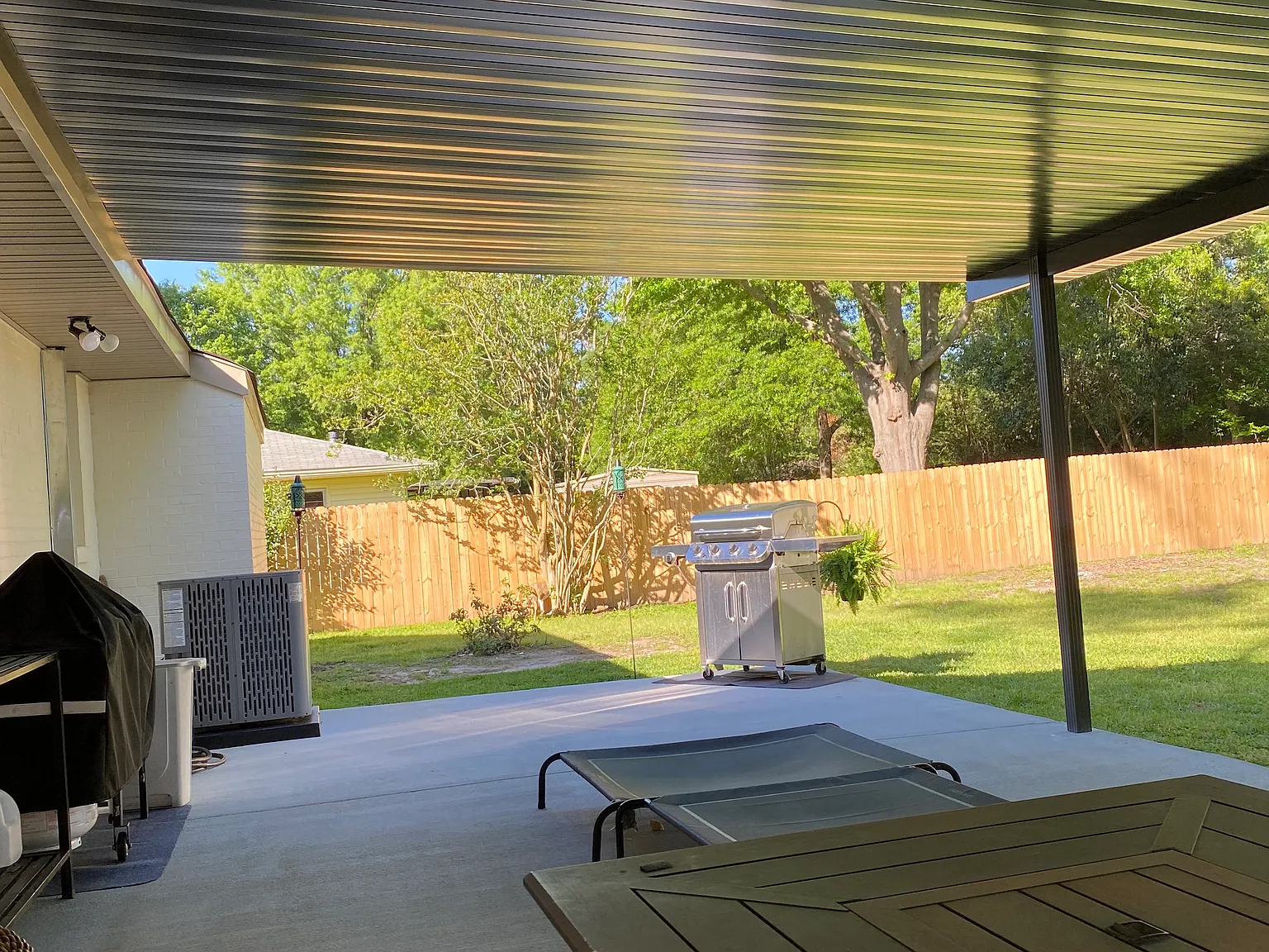 2 bed, 976 sqft, $1,400 — Photo 2