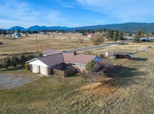 850 Upper Peoh Point Rd, Cle Elum, WA 98922