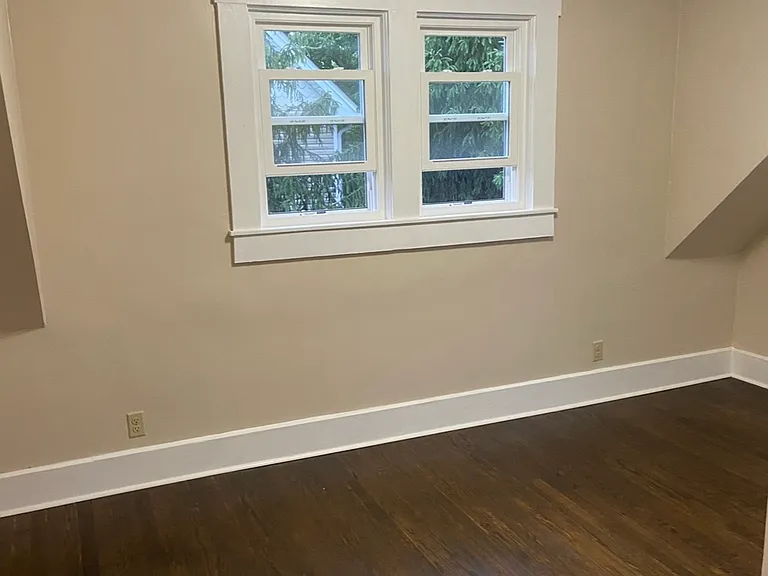 319 S Center St #2 — Photo 10
