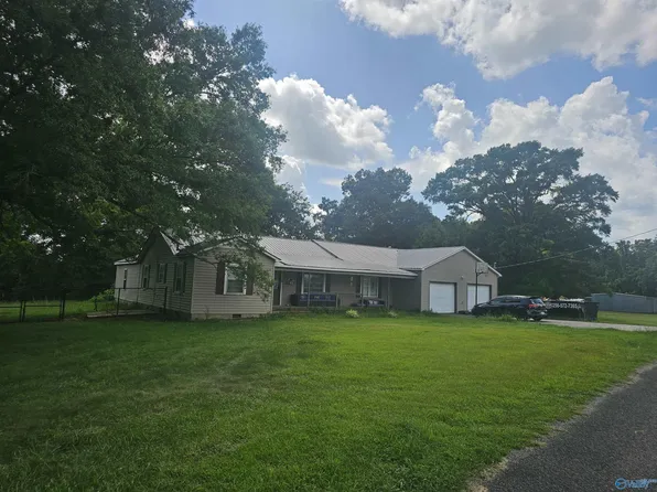 99 Ball Park Rd, Union Grove, AL 35175
