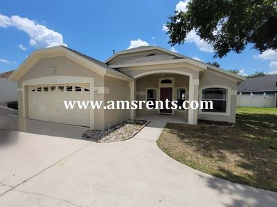 144 King Henry Ct, Davenport, FL, 33837