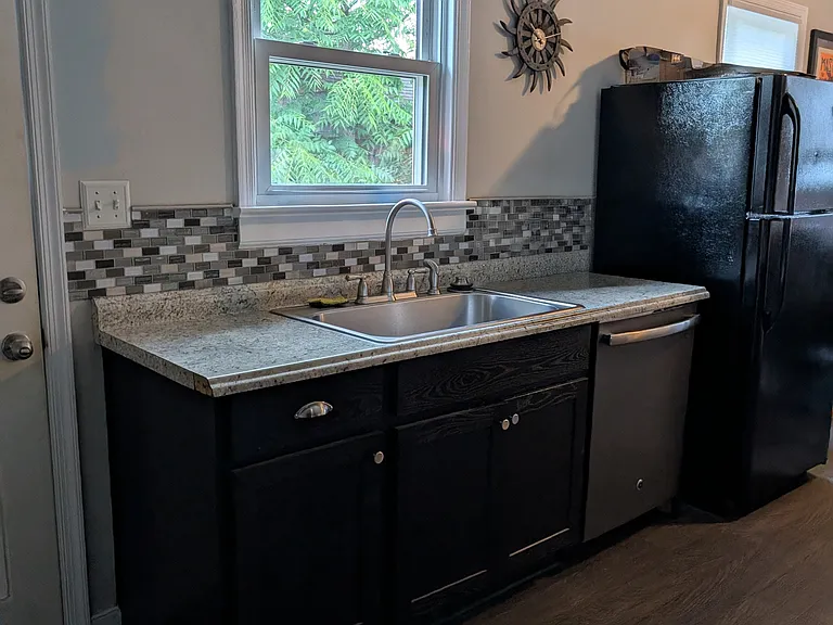 1715 Wakefield Ave — Photo 17