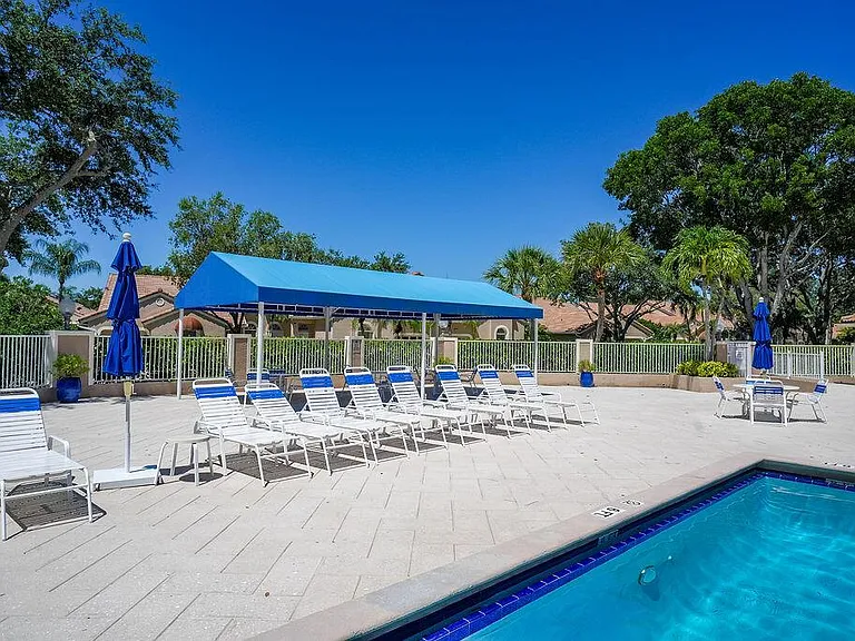 1143 Duncan Cir #103 — Photo 32