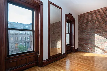 Sold by Harlem Lofts
