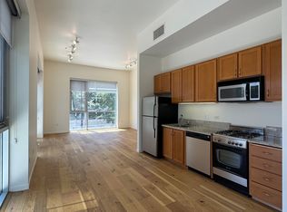 1020 12th St #306, Sacramento, CA 95814