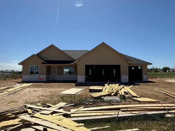 866 N Main St, Goddard, KS 67052