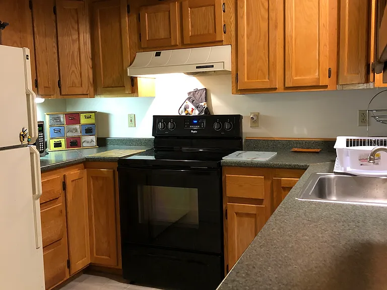 6 Elm St #6 — Photo 2